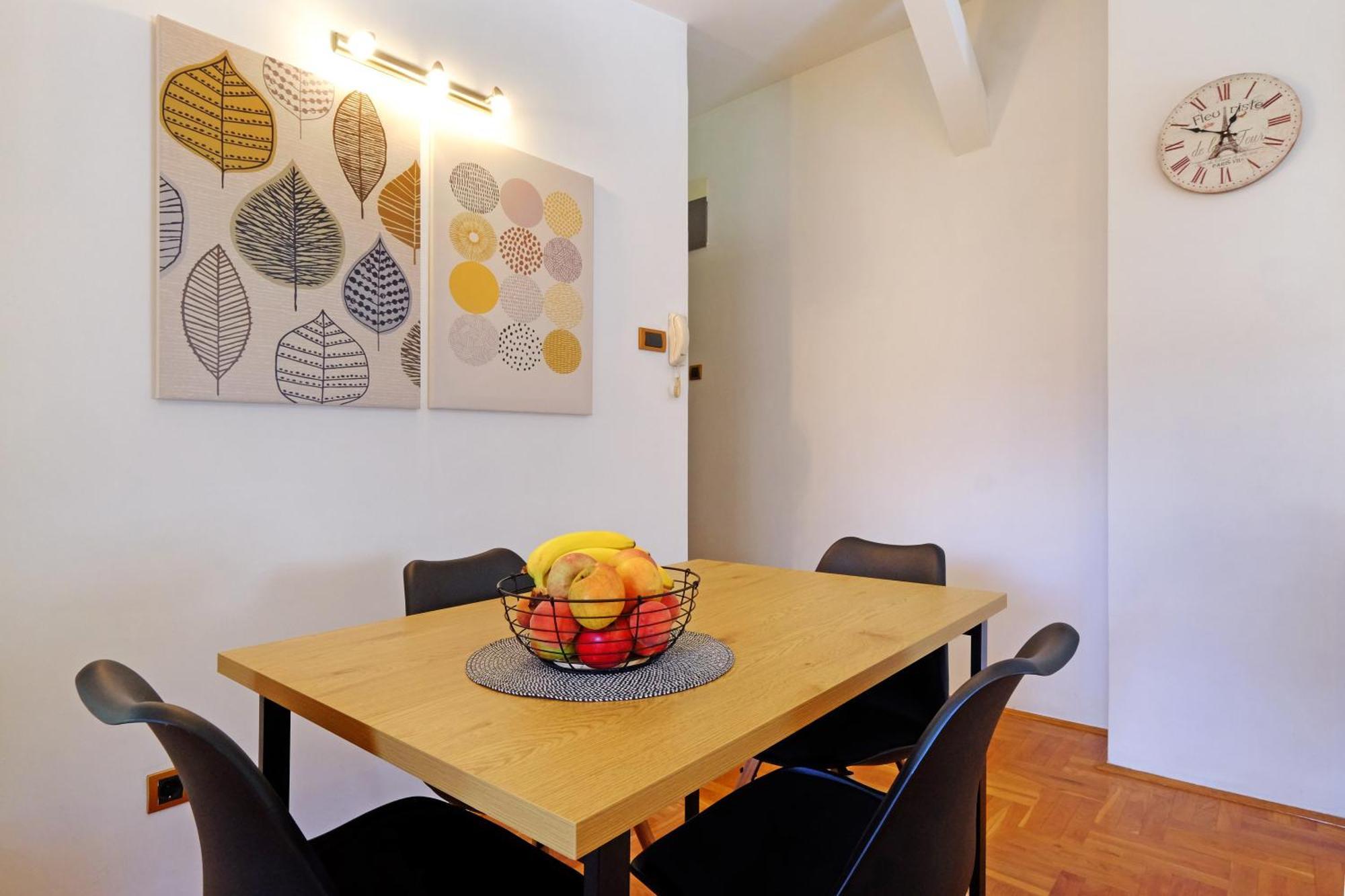 Red Tree Apartment Belgrade Exterior photo